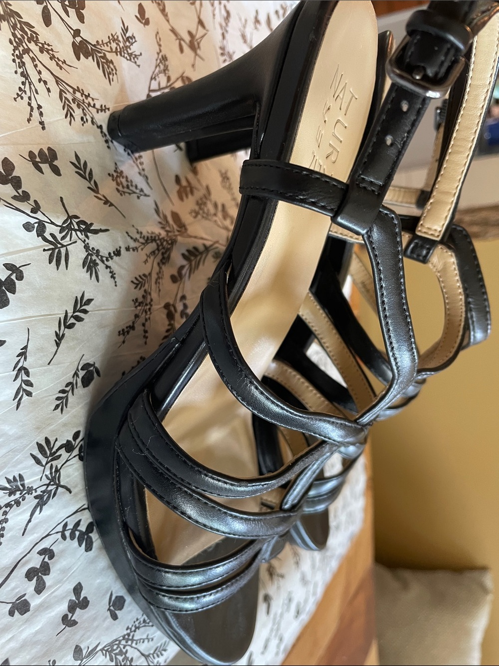 Naturalizer Baylor Black Strappy Slingback Heels. NWOT. Never worn! Brand new. - Picture 2 of 15